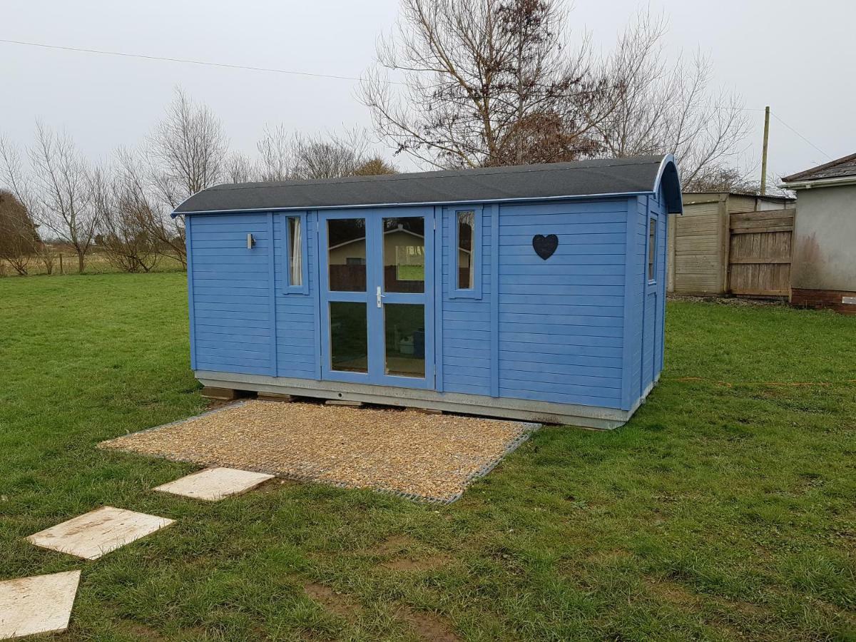 Acorn Camping And Caravan Park Llantwit Major Esterno foto