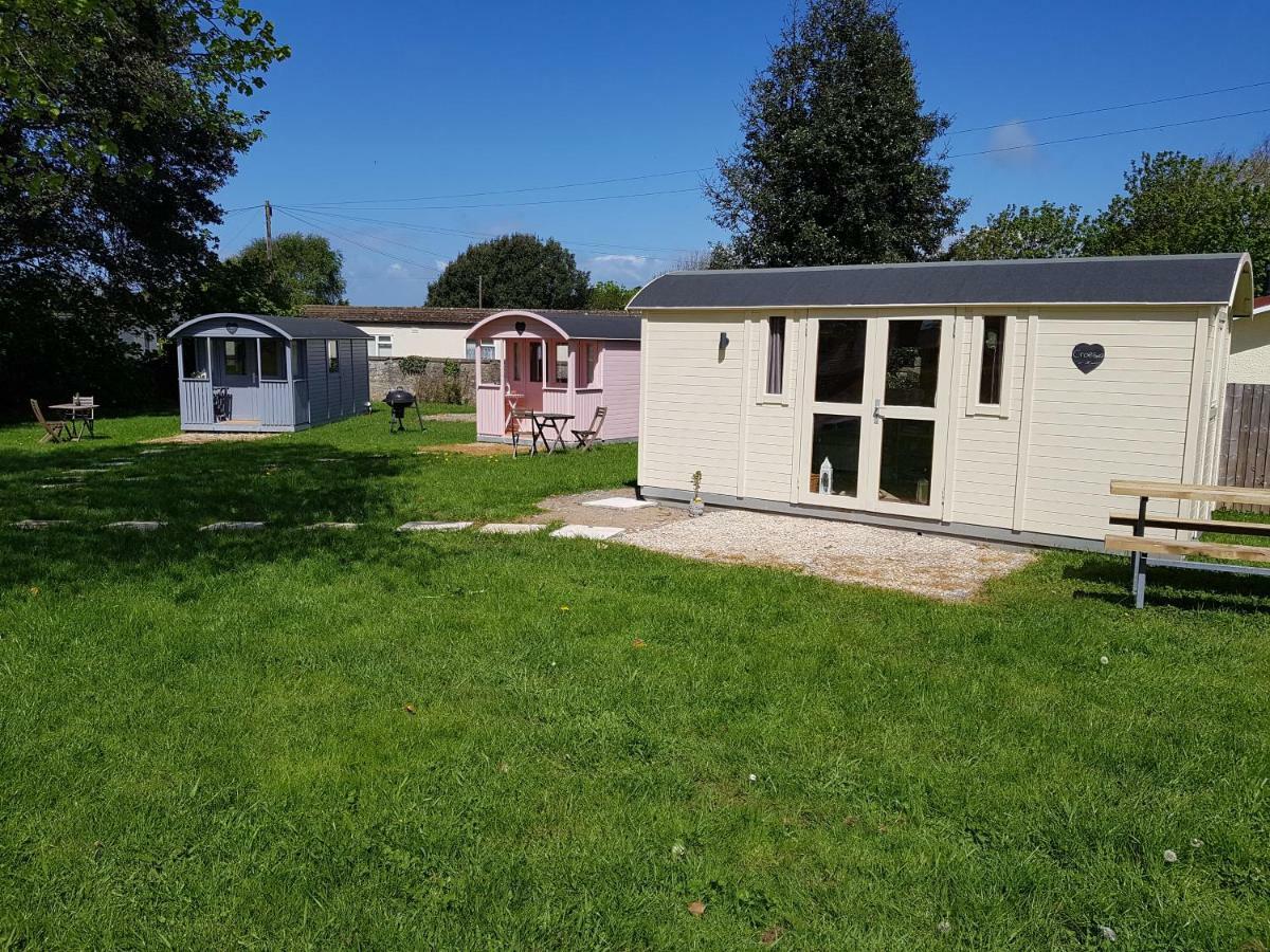 Acorn Camping And Caravan Park Llantwit Major Esterno foto