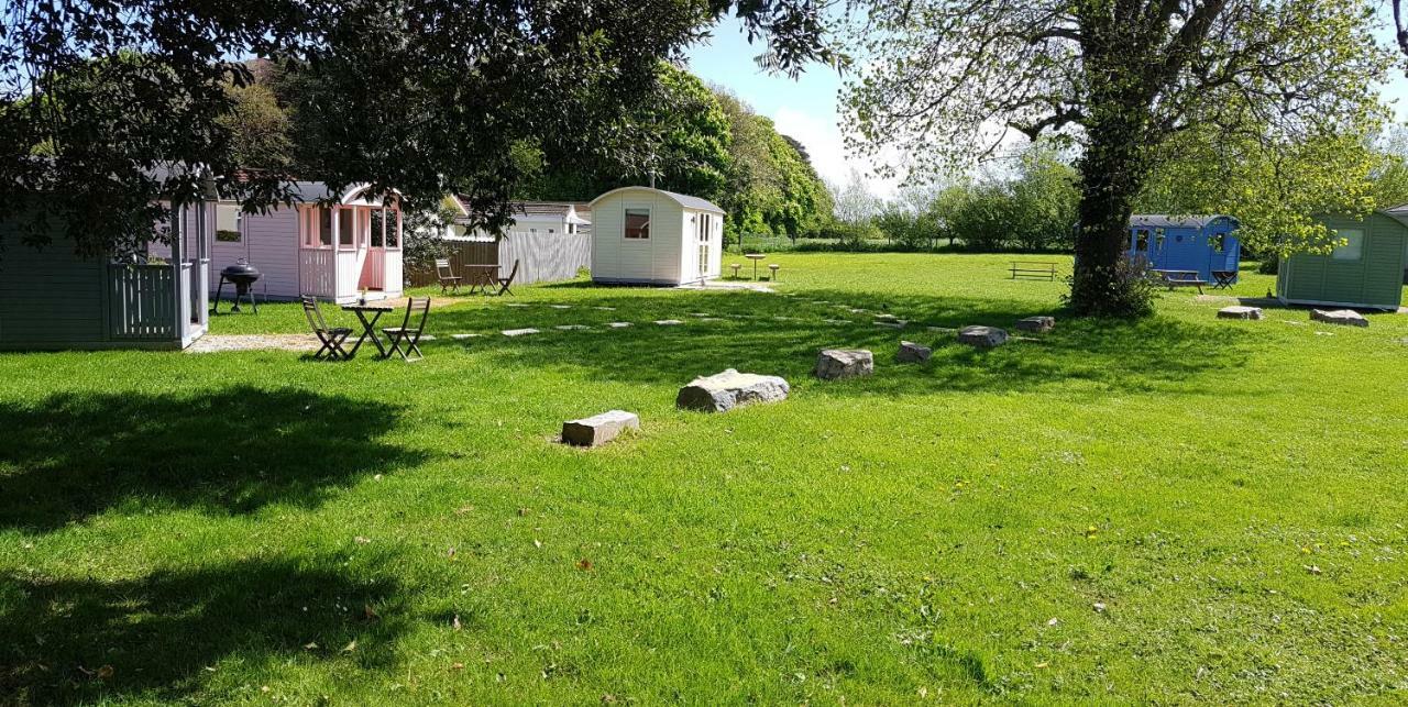 Acorn Camping And Caravan Park Llantwit Major Esterno foto